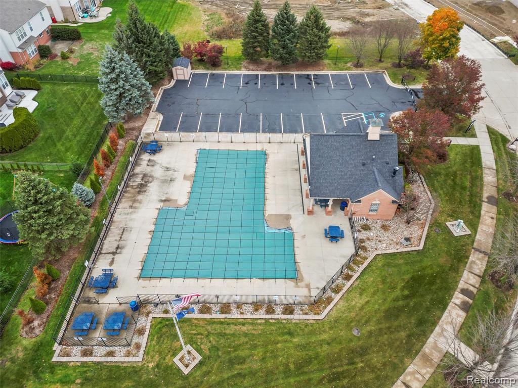 50100 Victoria Place, Macomb, MI 48044 — Photo 52