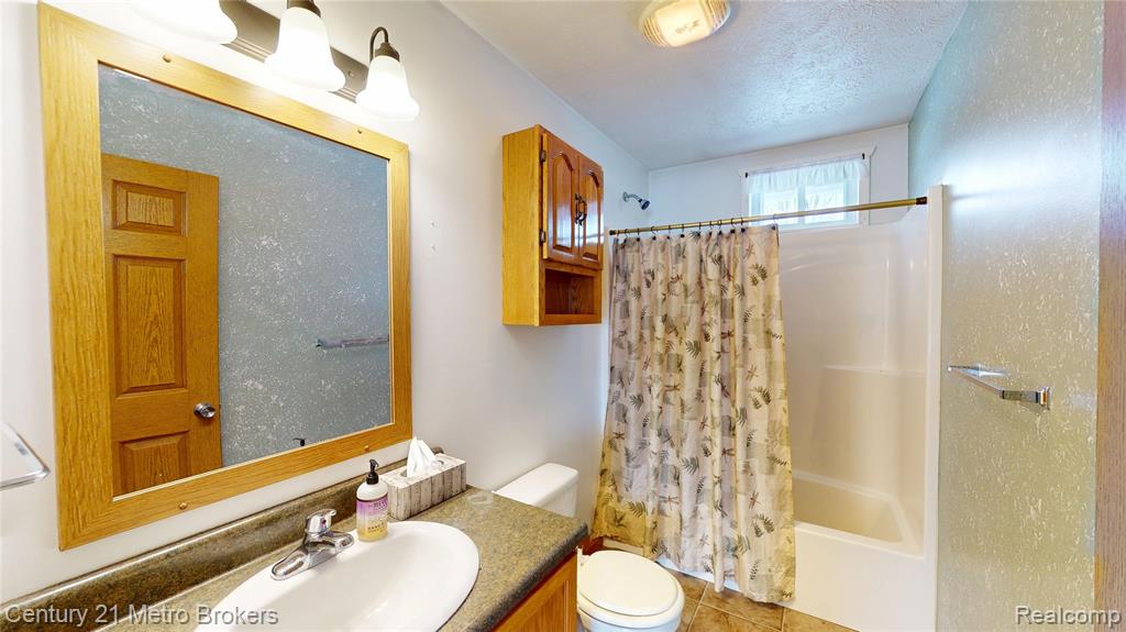 10582 E 80th Street, Reed City, MI 49677 — Photo 35