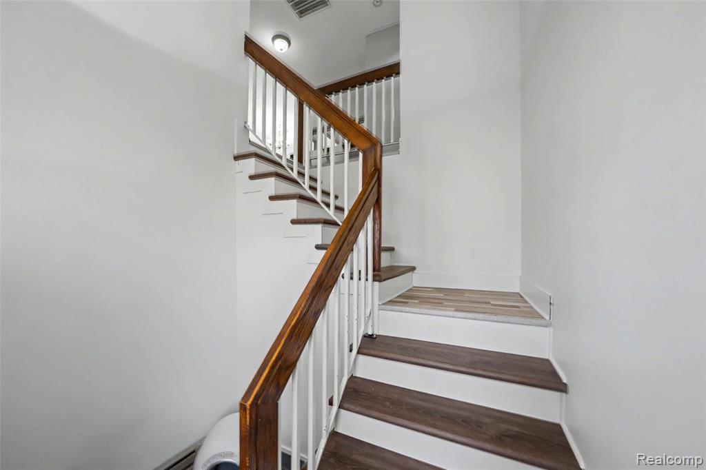 56075 Chesapeake Circle, 242, Utica, MI 48316 — Photo 3