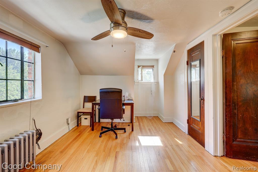637 S CONNECTICUT Unit 5, Royal Oak, MI 48067 — Photo 18