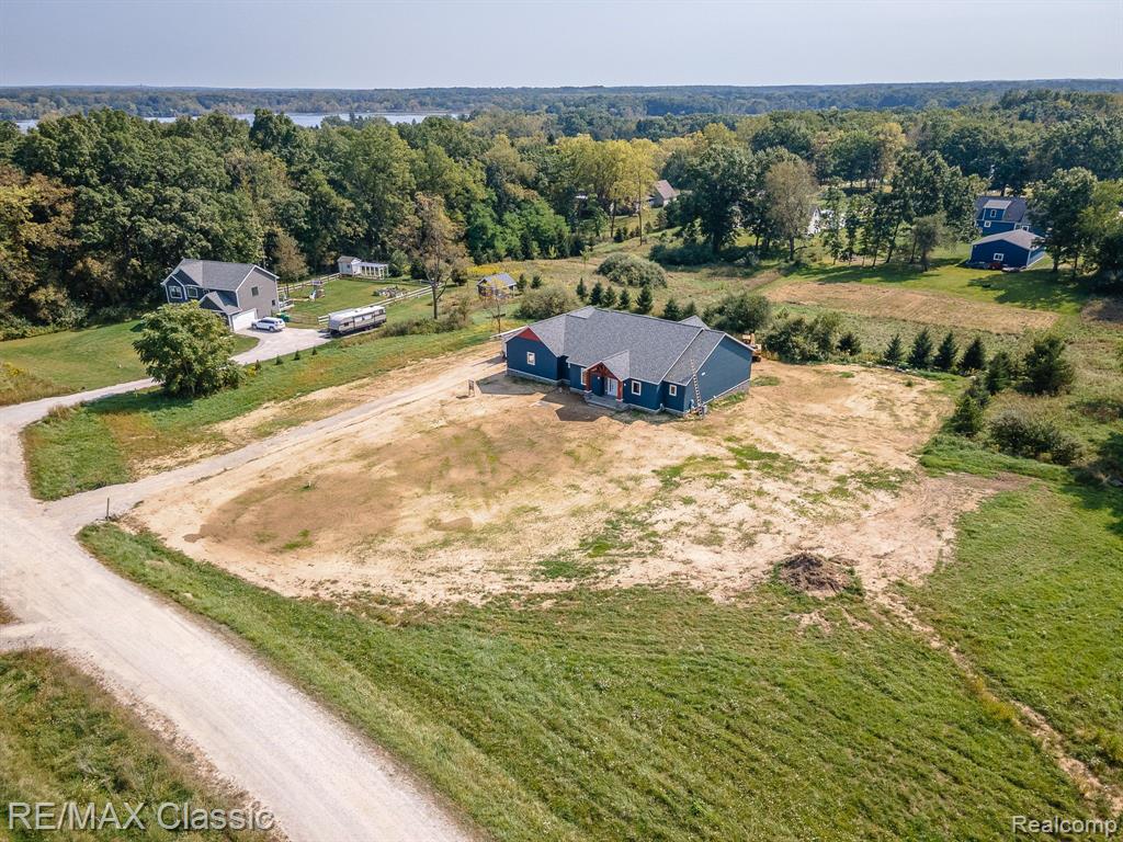 3991 STORYBOOK Lane, Whitmore Lake, MI 48189 — Photo 34