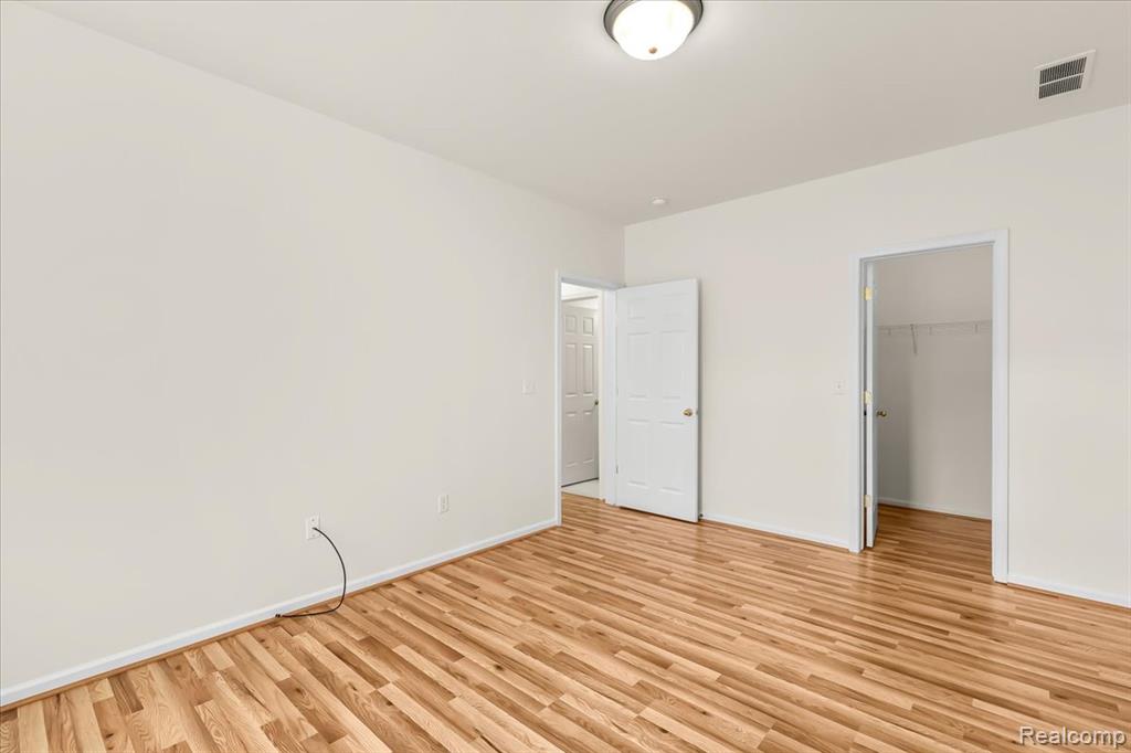17104 Chesapeake Circle, Walled Lake, MI 48390 — Photo 15