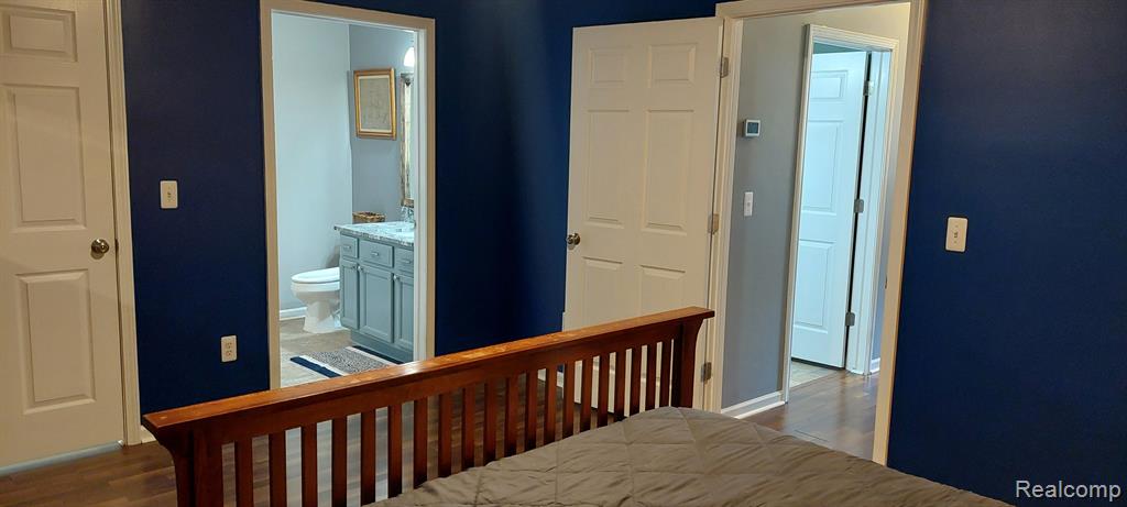 522 RED OAK, Walled Lake, MI 48390 — Photo 10