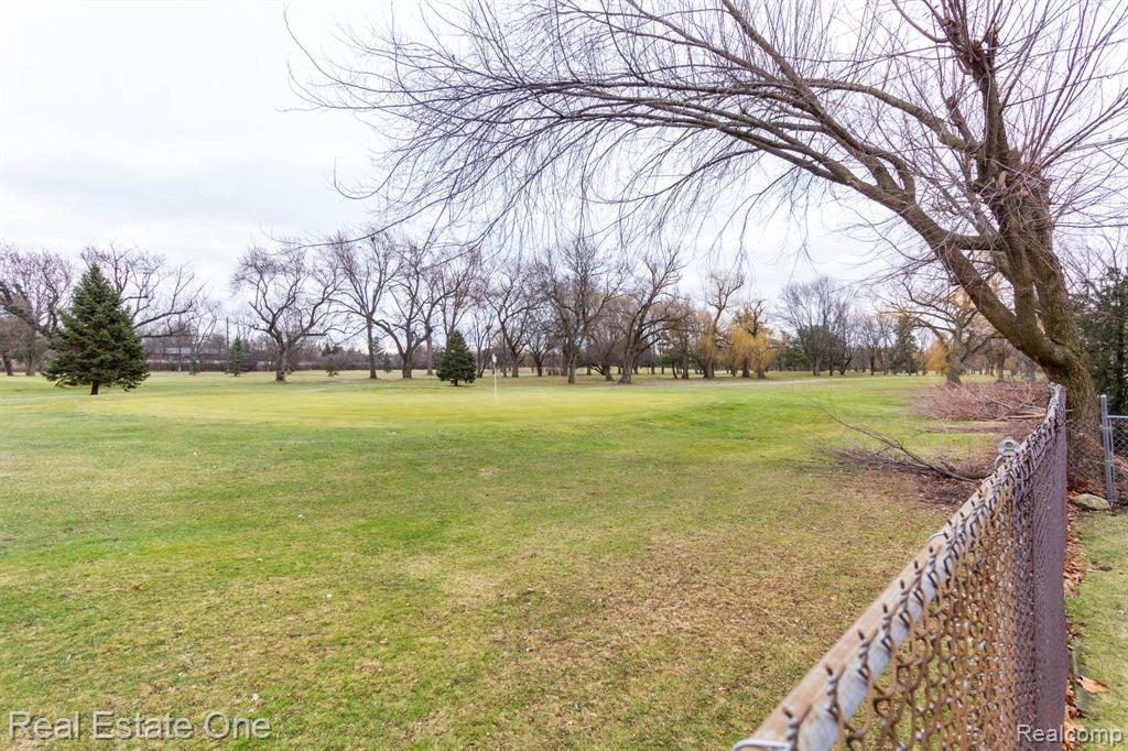 4106 Edgeland Avenue, Royal Oak, MI 48073 — Photo 30