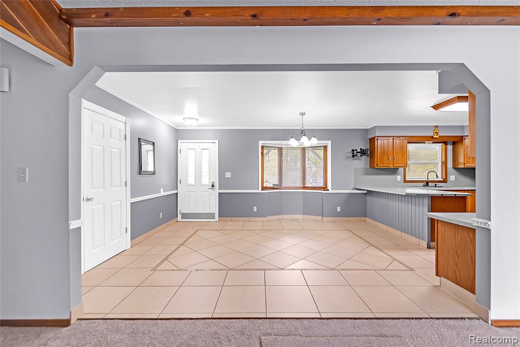 1081 S Gale Road, Davison, MI 48423 — Photo 11