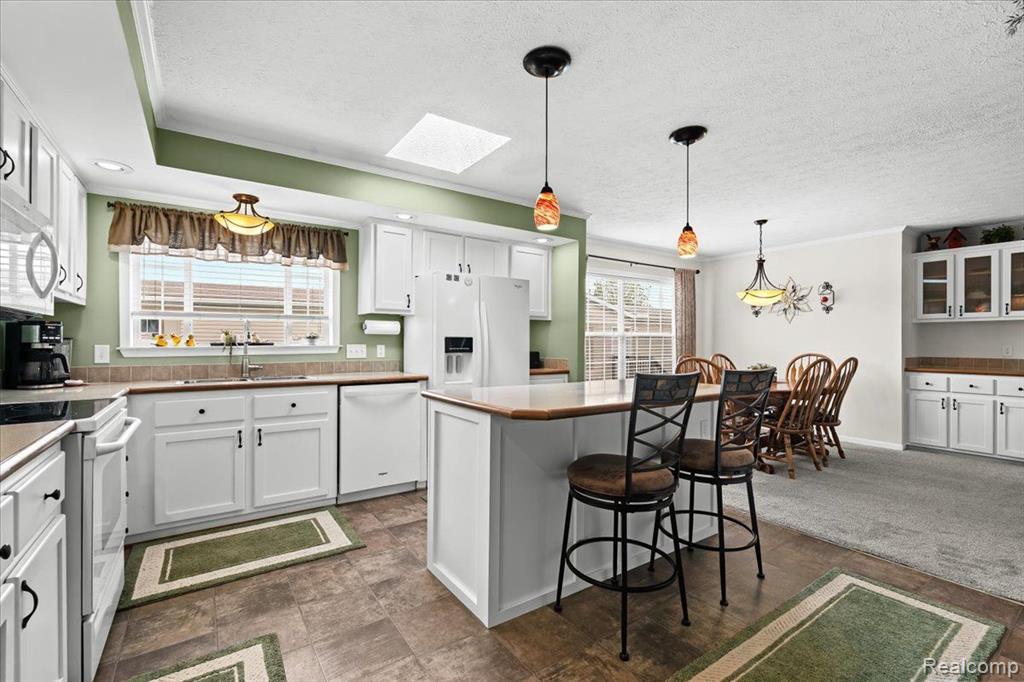 11855 CEDARBROOK Drive, South Lyon, MI 48178 — Photo 11