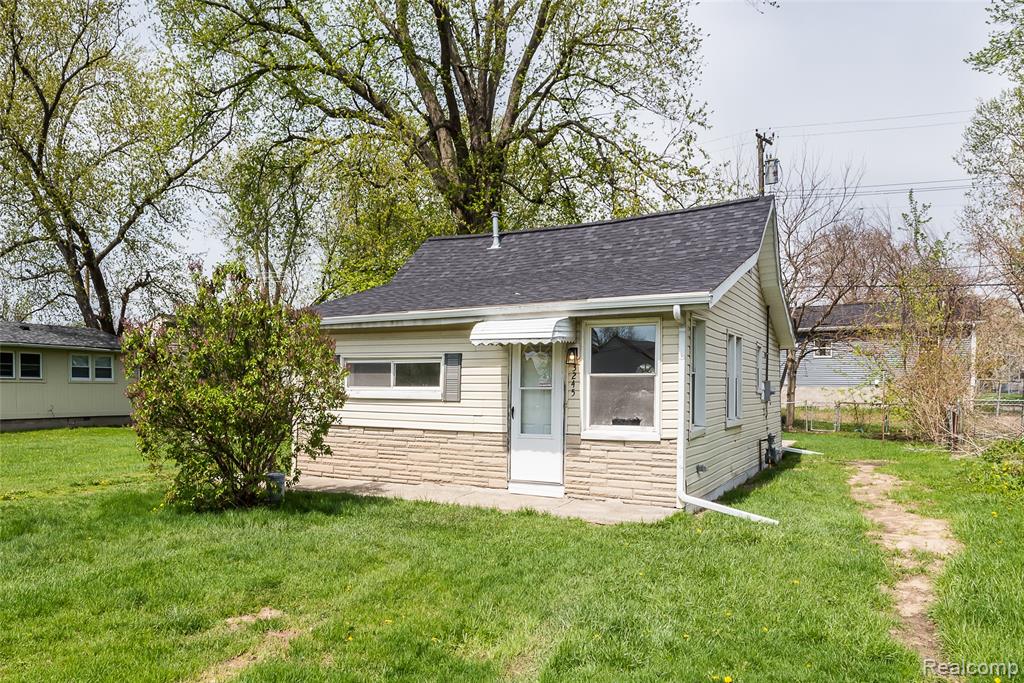 3245 6th Street, Monroe, MI 48162 — Photo 2