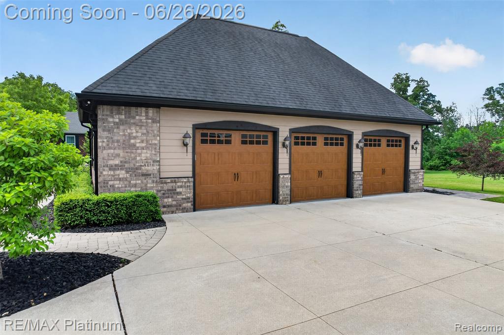 201 Mystic Meadows Court, Howell, MI 48843 — Photo 4