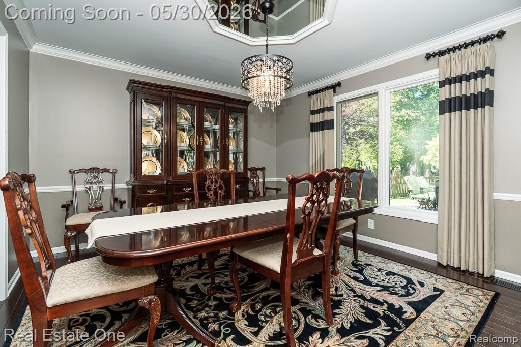 44105 Dunham Court, Clinton Twp, MI 48038 — Photo 7