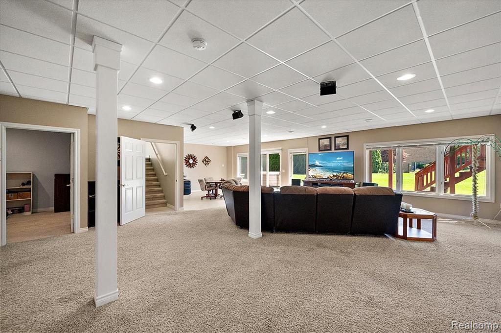 4417 Island View Drive, Waterford, MI 48328 — Photo 49