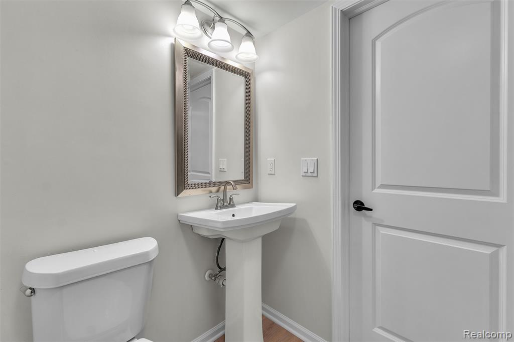 15 Lana Court, 7, Mount Clemens, MI 48043 — Photo 52