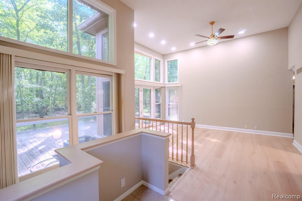 5235 Royal Vale Lane, 70, Dearborn, MI 48126 — Photo 7