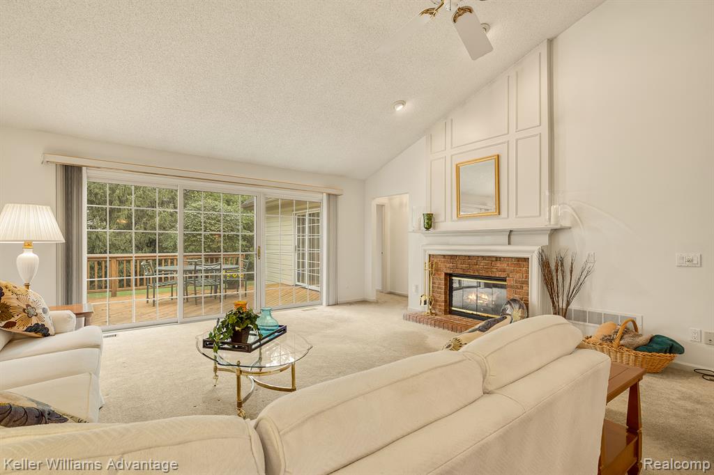 39542 VILLAGE RUN Drive, Northville, MI 48168 — Photo 7