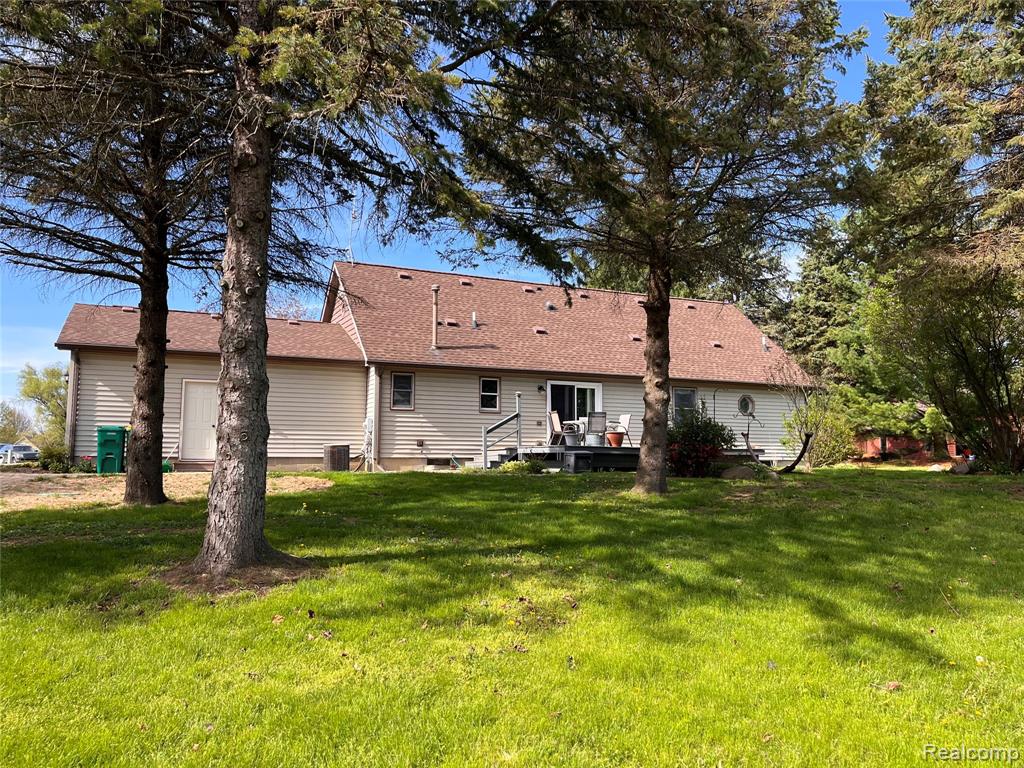 6126 Green Court, Chelsea, MI 48118 — Photo 7