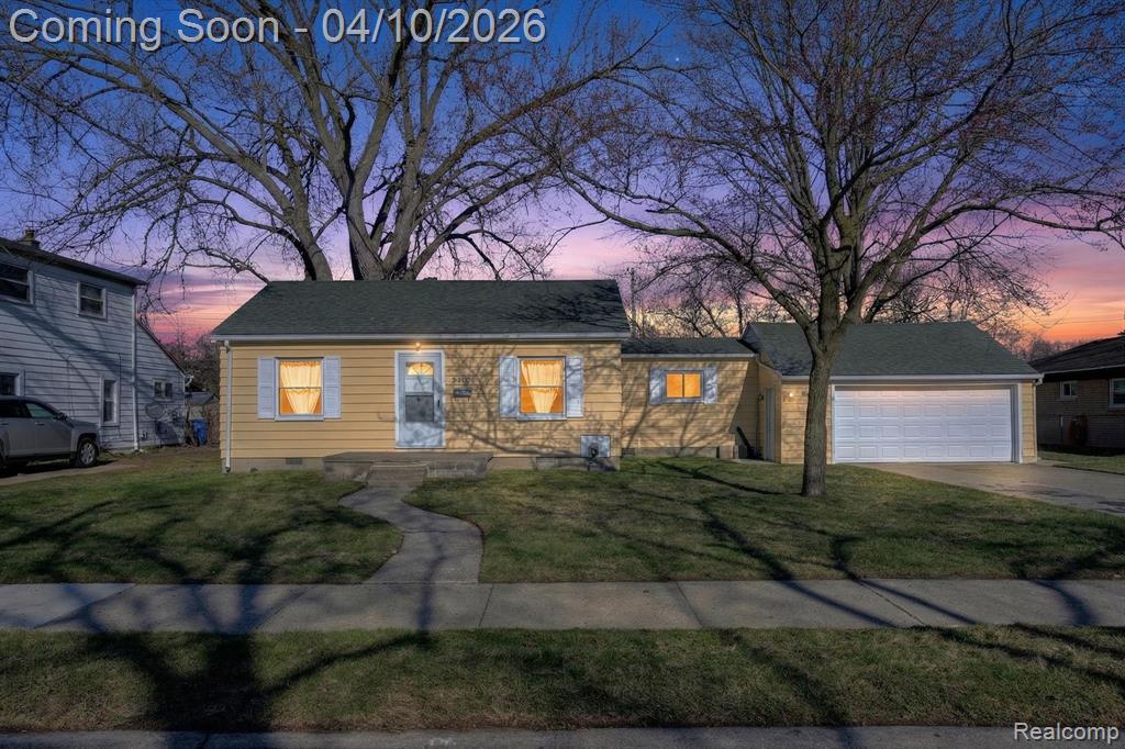 27352 Townley Street, Madison Heights, MI 48071 — Photo 2