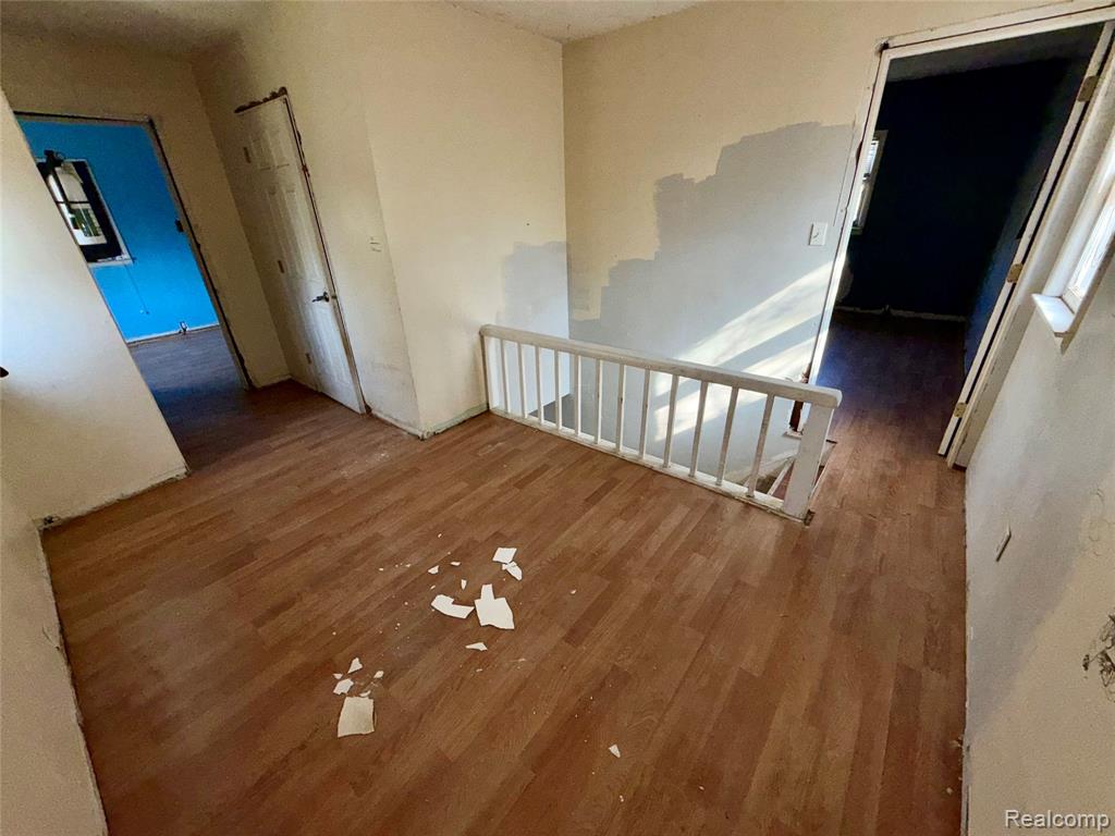 3233 W Home Avenue, Flint, MI 48504 — Photo 18