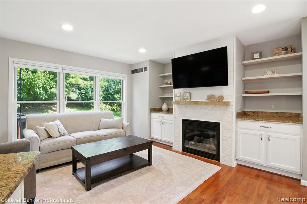 50454 Beechwood Court, 36, Plymouth, MI 48170 — Photo 6