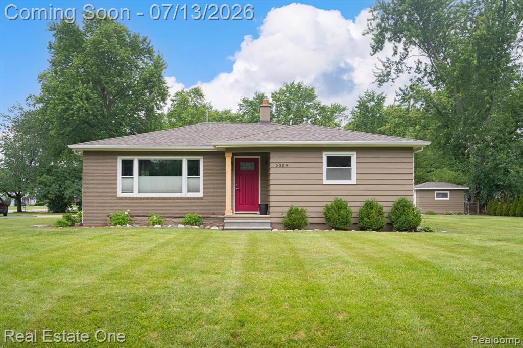 5009 Frankwill Avenue, Clarkston, MI — Photo 2