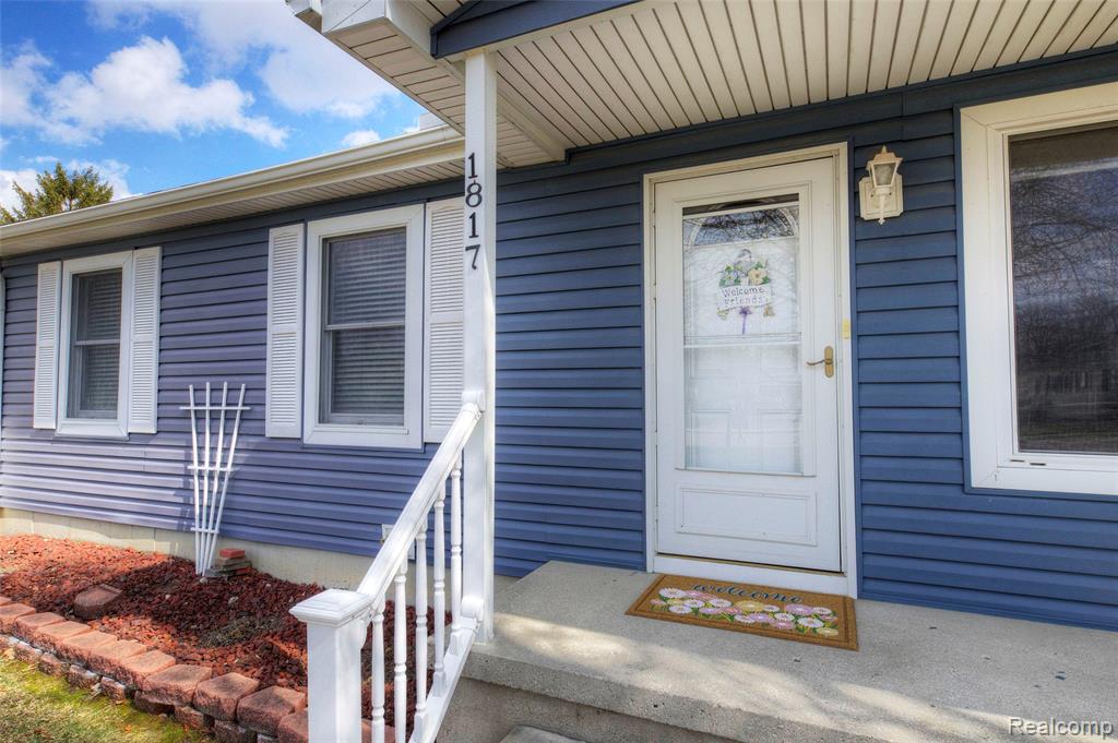 1817 S Pasadena Avenue, Ypsilanti, MI 48198 — Photo 4