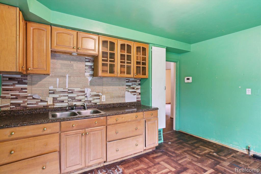 7731 EVERGREEN Avenue, Detroit, MI 48228 — Photo 11