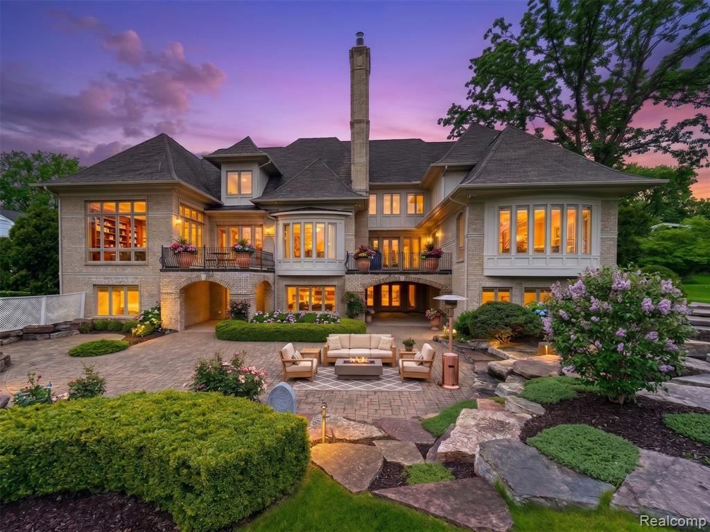 6265 Dakota Circle, Bloomfield Hills, MI 48301 — Photo 2