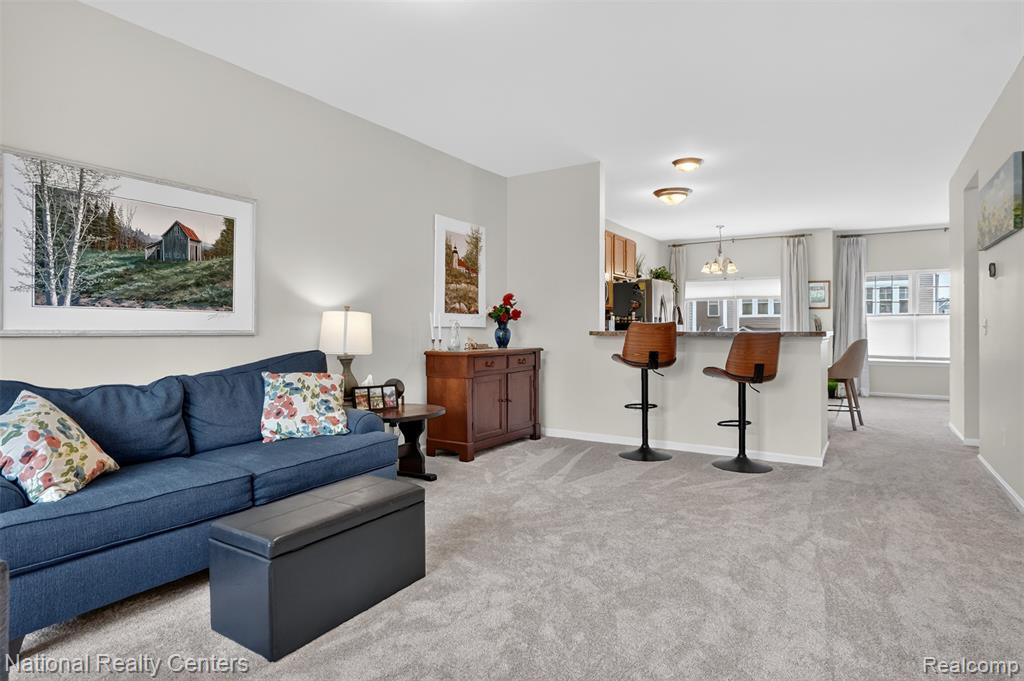 188 Center Boulevard, Wixom, MI 48393 — Photo 16