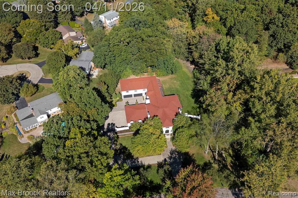 5190 Clarendon Crest Street, Bloomfield Hills, MI, 48302