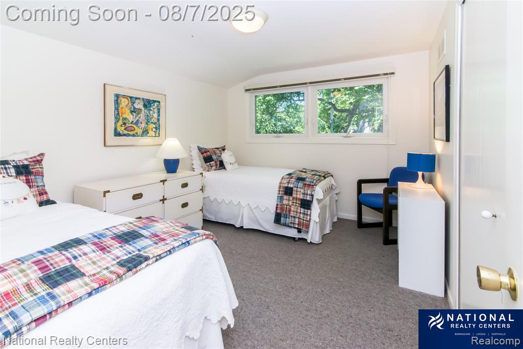4933 Malibu Drive, Bloomfield Hills, MI 48302 — Photo 42