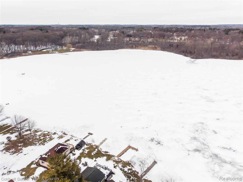 2705 Melvin Drive, Pinckney, MI 48169 — Photo 25