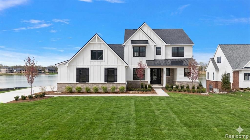 2691 Crystal Lake Drive, Commerce Twp, MI 48382 — Photo 94