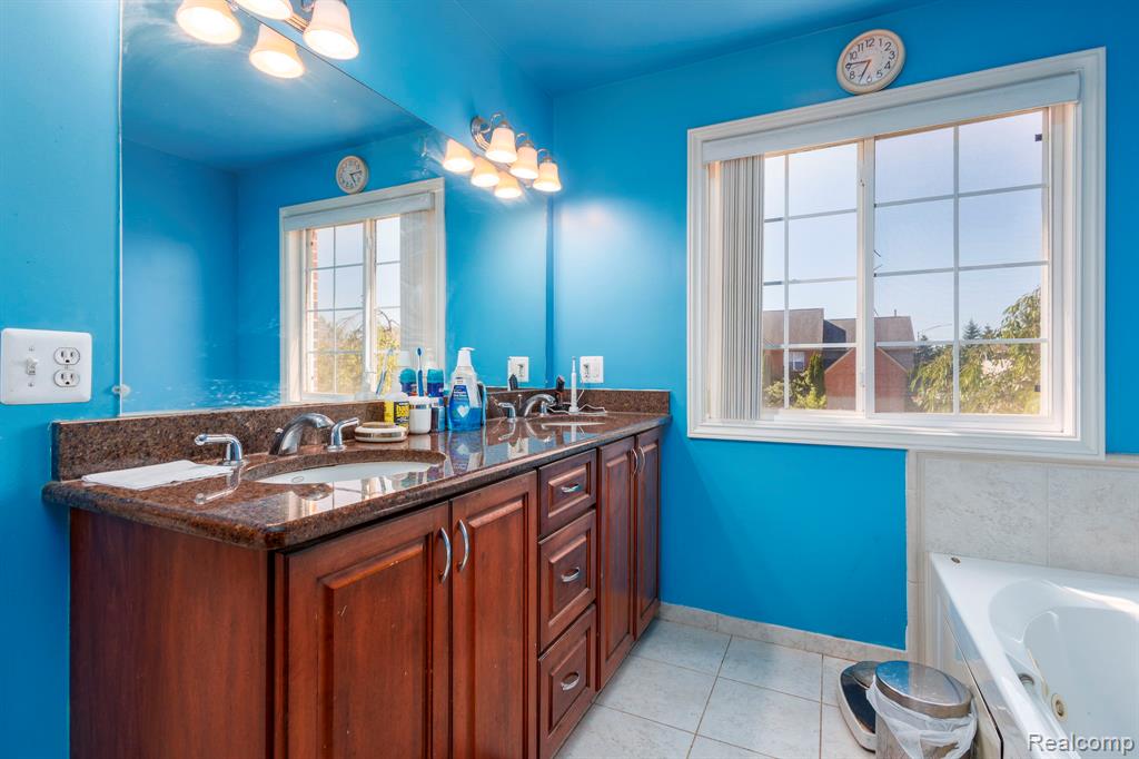 461 Tanner Drive, Troy, MI 48085 — Photo 23