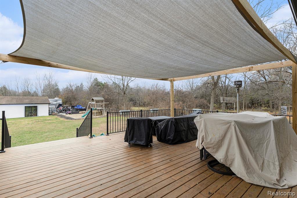 6319 Bristol Road, Swartz Creek, MI 48473 — Photo 34