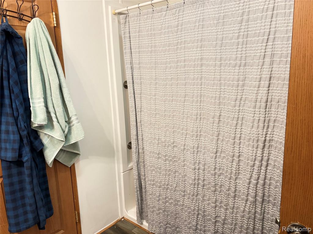 11065 Hickory Lane, Clio, MI 48420 — Photo 14