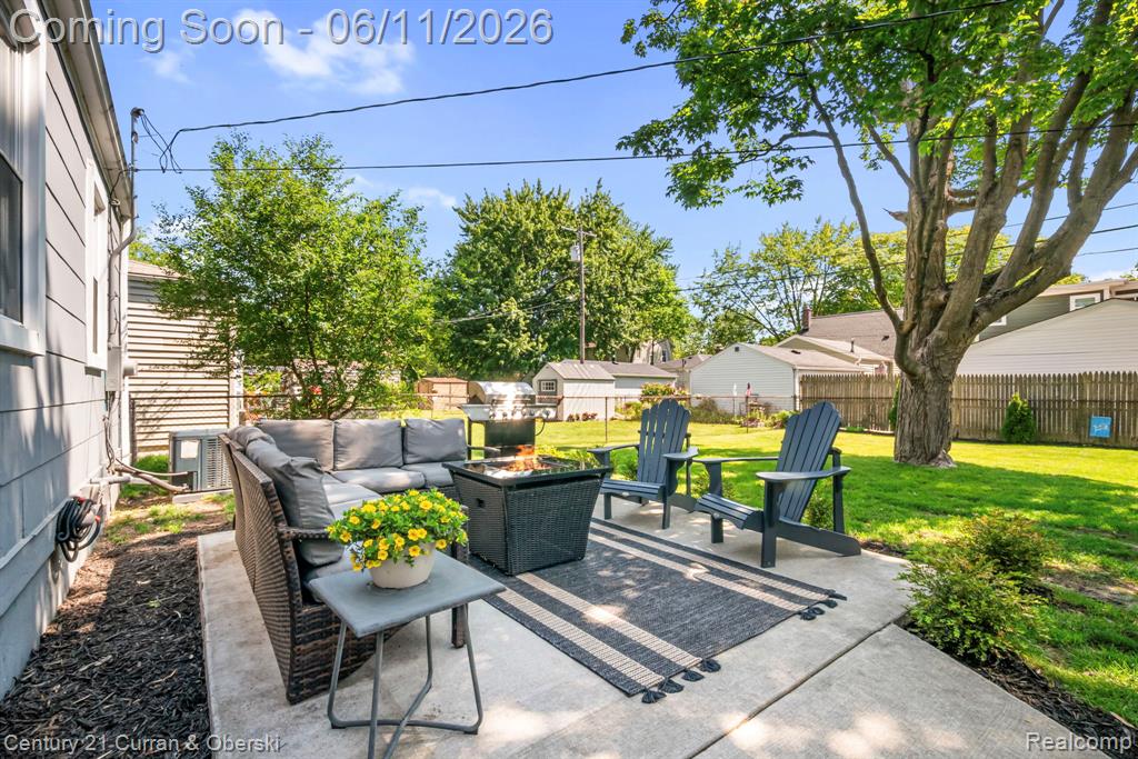 704 N Edison Avenue, Royal Oak, MI 48067 — Photo 43