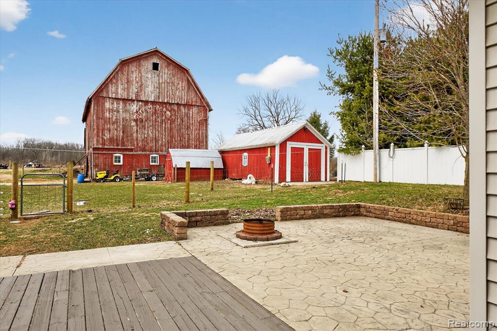 12760 Roepke Road, Gregory, MI 48137 — Photo 41