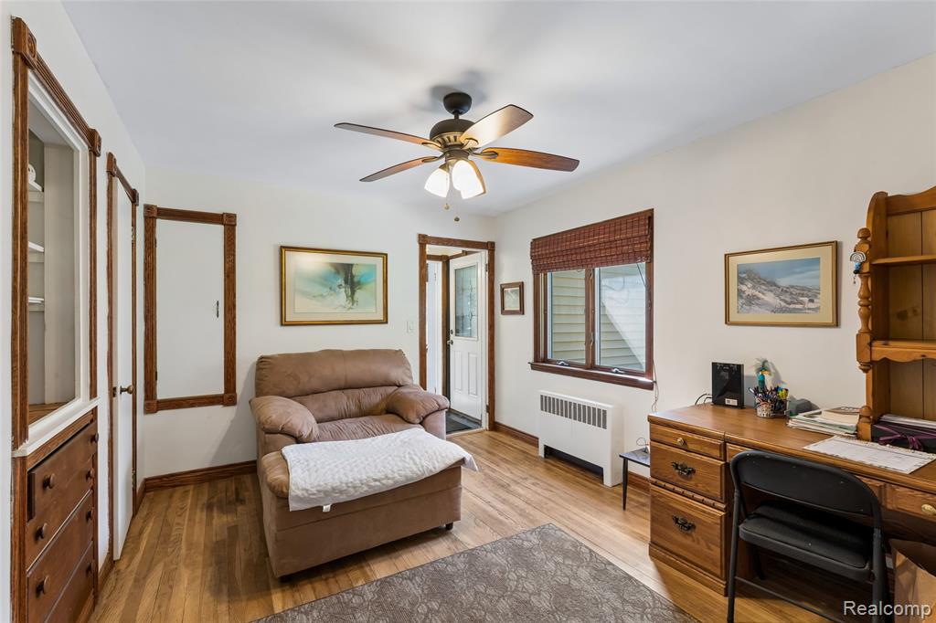 6214 Hugh Street, Burton, MI 48509 — Photo 36