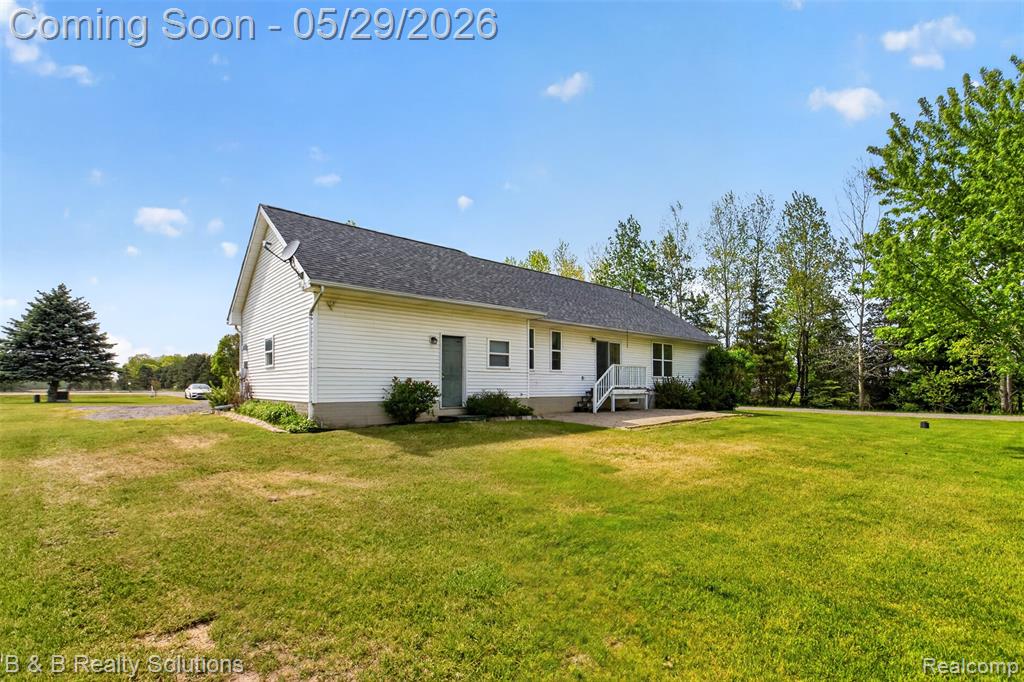 6100 Fish Lake Road, North Branch, MI 48461 — Photo 35
