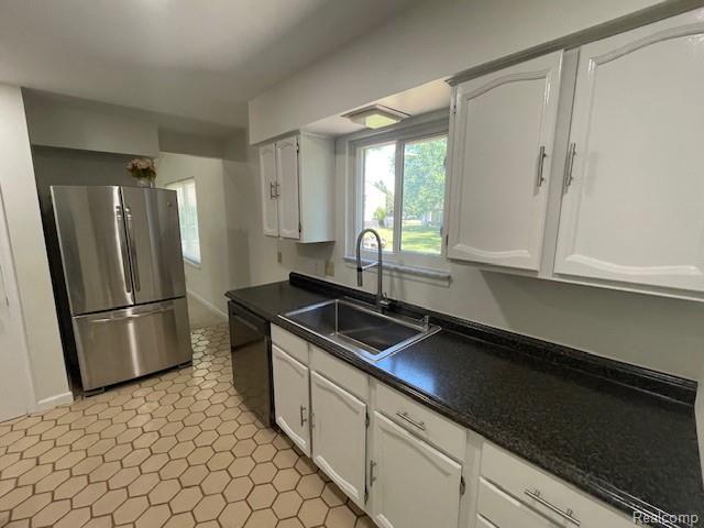 4970 Foxcroft Drive, Troy, MI 48085 — Photo 8