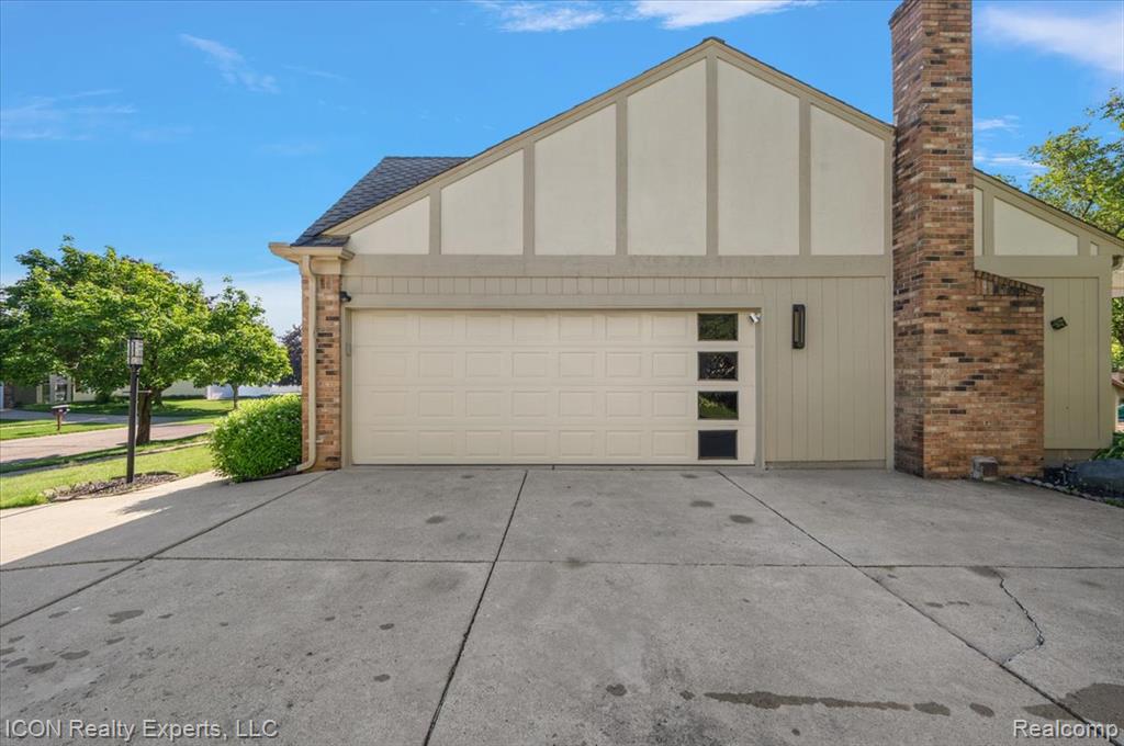 44831 Huntington Drive, Novi, MI — Photo 43