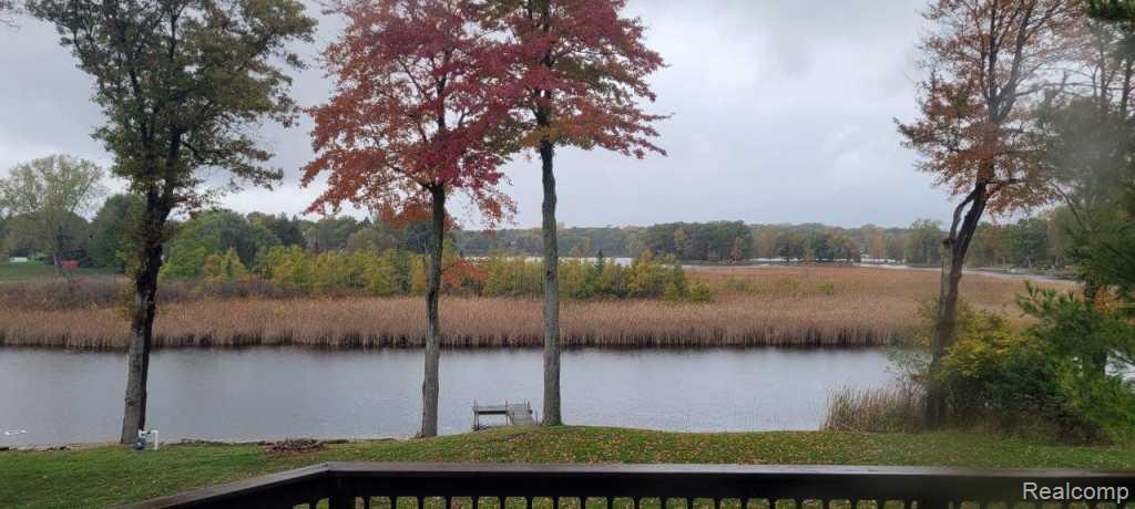 768 Shrewsbury Drive, Clarkston, MI 48348 — Photo 24