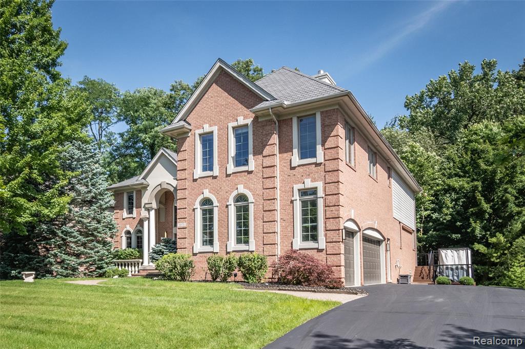 4575 Forest Edge Lane N, West Bloomfield, MI 48323 — Photo 72