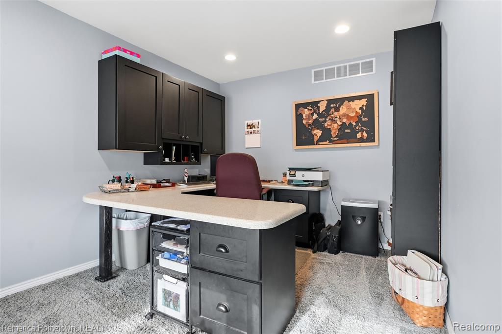 7755 Macedonia Lane, Northville, MI 48168 — Photo 9