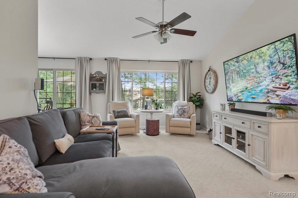 22230 Quail Run Circle, 1, South Lyon, MI 48178 — Photo 9