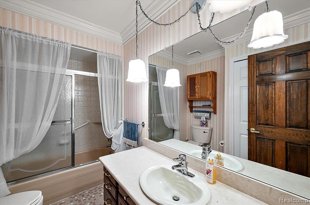 847 Leinster Road, Rochester Hills, MI 48309 — Photo 33
