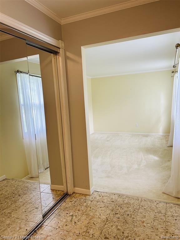 4315 Crestknoll Drive, Grand Blanc, MI 48439 — Photo 9