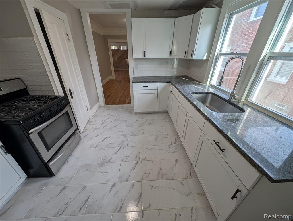 369 Newport Street, Detroit, MI, 48215