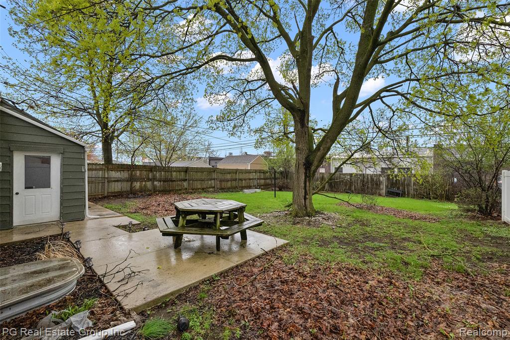 4307 Cooper Avenue, Royal Oak, MI 48073 — Photo 6