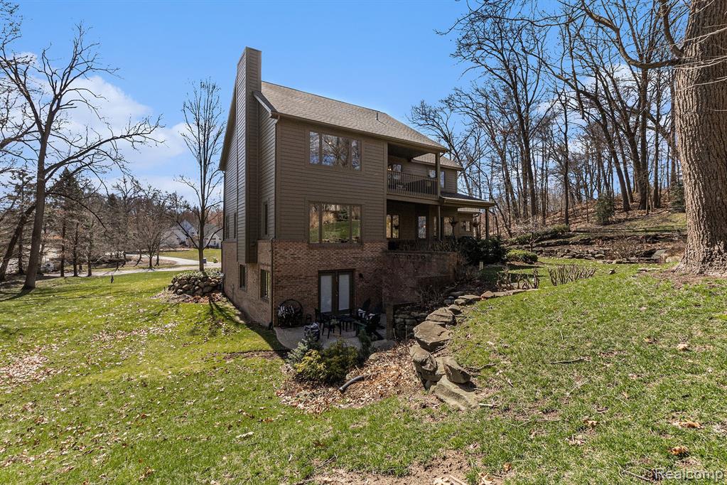 7643 MISTWOOD Drive, White Lake, MI 48383 — Photo 55