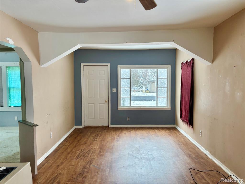 421 Lytle Avenue, Harbor Beach, MI 48441 — Photo 4