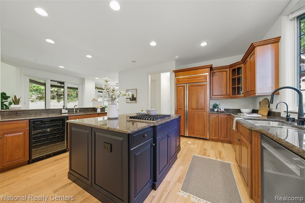 5010 Forest Valley Drive, Clarkston, MI 48348 — Photo 19